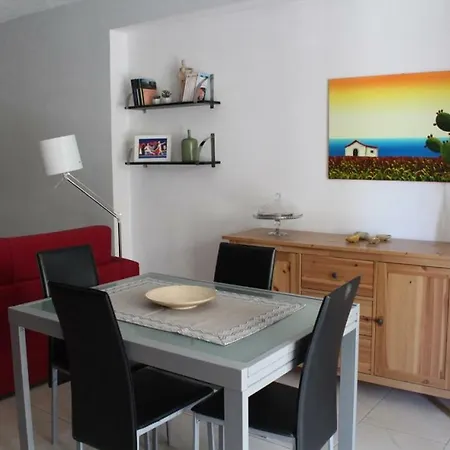 Casa Uzzo *